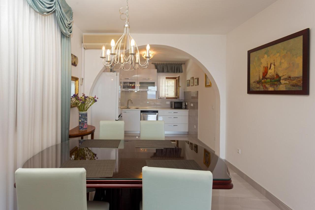 Antonia'S Place By Villa Kristonia Hvar Town Exterior photo